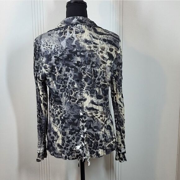 Passion Concept Blouse - Picture 4 of 14